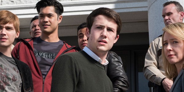 13 Reasons Why Season 3 Trailer Series Ending Revealed E News 13 Reasons Why Season 3 Trailer Series Ending Revealed E News